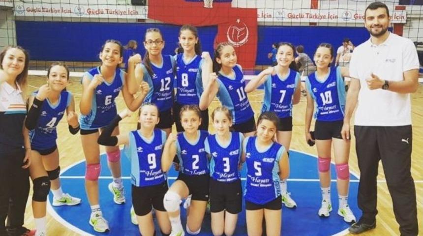 İdman Yurdu Midi Kızlar Takımı T&uuml;rkiye Şampiyonasında