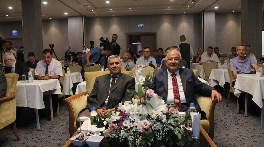 Mersin&rsquo;de &rsquo;kırmızı Palmiye B&ouml;ceği İle M&uuml;cadele&rsquo; Paneli D&uuml;zenlendi