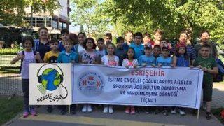 İçad Çocukları Sessiz Doğa Yolcusu