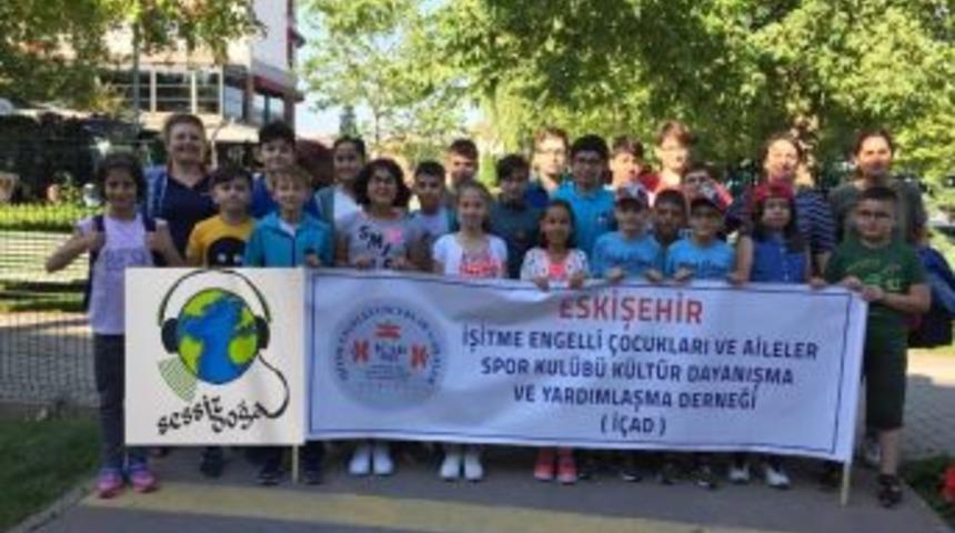 İçad Çocukları Sessiz Doğa Yolcusu