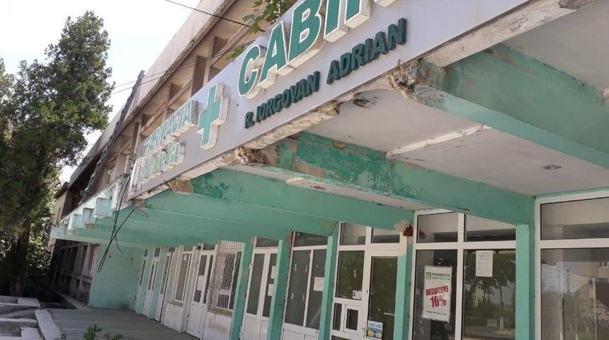 Tika Romanya&rsquo;da 150 Bin Kişiye Hizmet Verecek Hastanenin Tadilatına Başladı