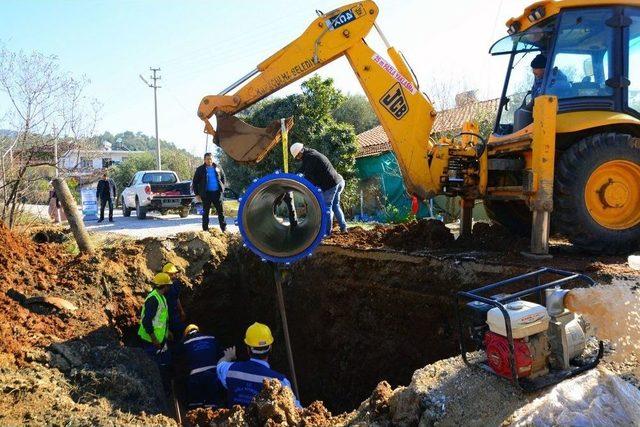 Muğla’ya 942 Bin Metre Su İsale Hattı