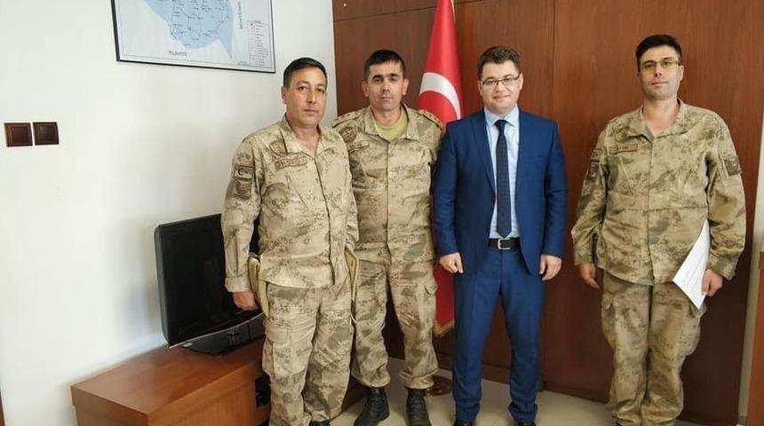 Başarılı Komutanlara &Ouml;d&uuml;l