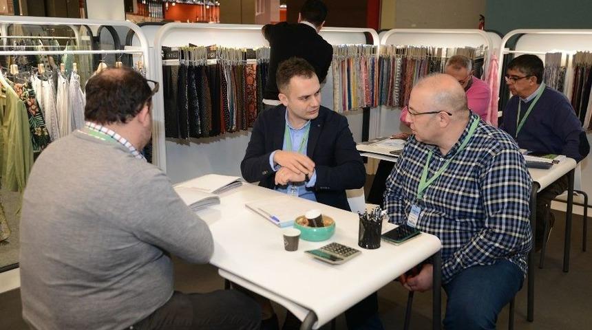 Bursalı Tekstilciler Paris&rsquo;ten Moralli D&ouml;nd&uuml;