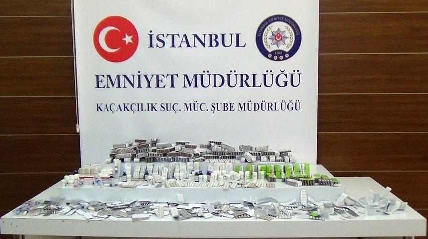 İstanbul’da Kaçak İlaç Operasyonu: 27 Bin 527 Hap Ele Geçirildi
