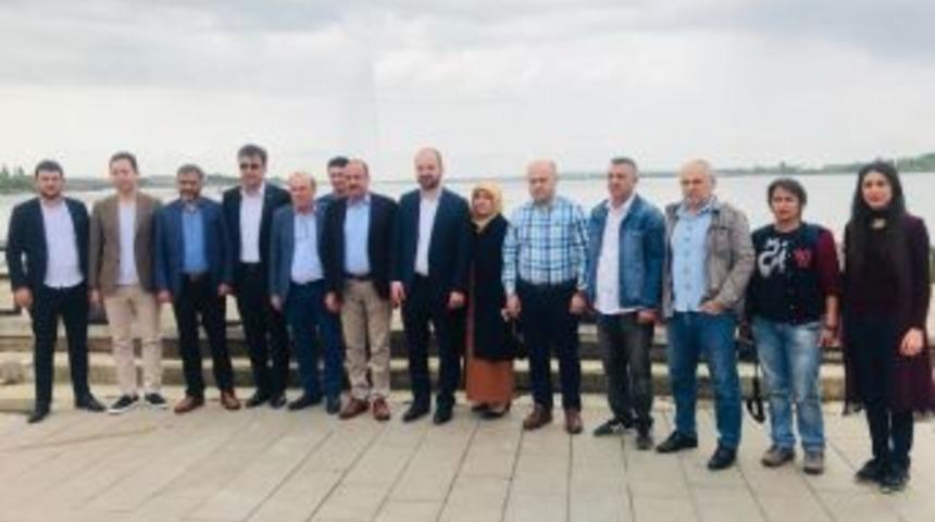 Ak Parti G&ouml;lbaşı İl&ccedil;e Başkanlığı Se&ccedil;im Startını Verdi