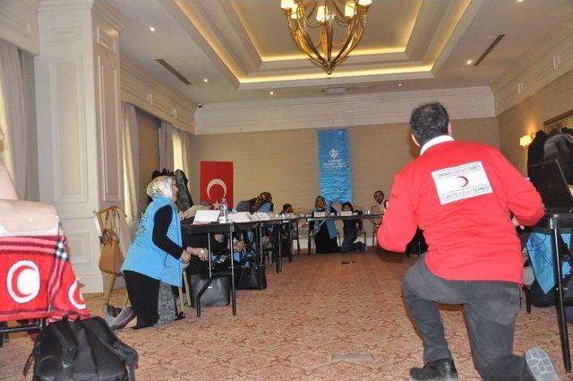 Kızılaydan Diyanet Personeline İlk Yardım Semineri 2