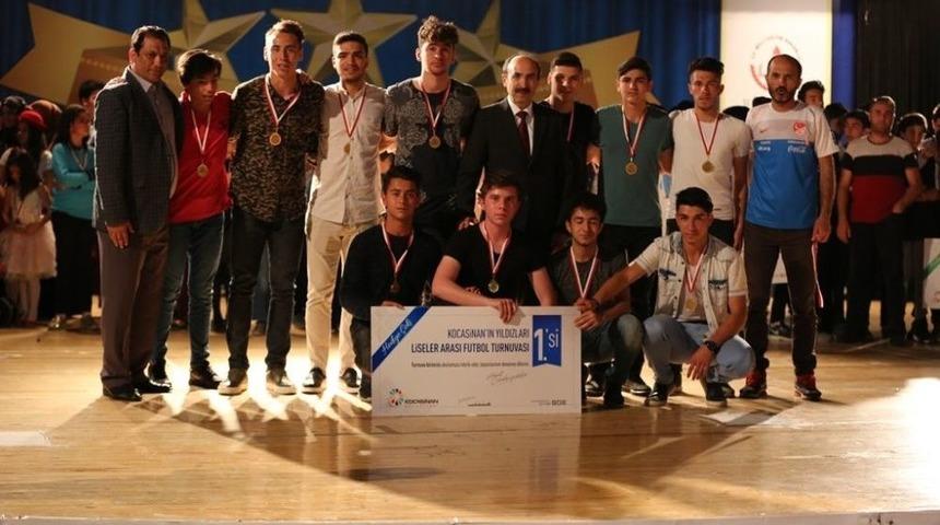 ‘kocasinan’ın Yıldızları’ İçin Ödül Töreni Gerçekleştirildi