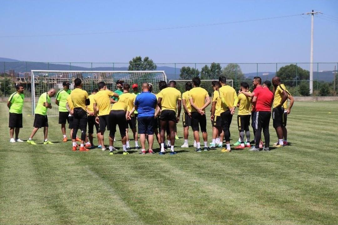 Yeni Malatyaspor&rsquo;da G&uuml;ndem Transfer