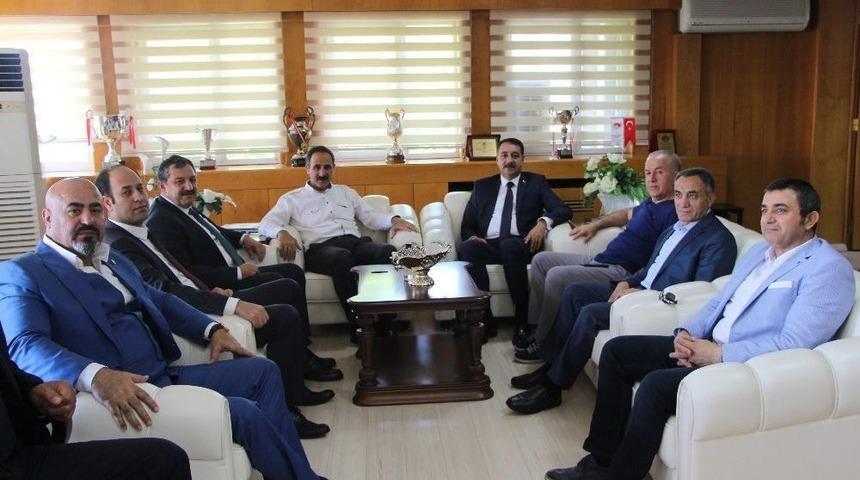 Kick Boks Federasyonu Başkanı Kayıcı&rsquo;dan Rekt&ouml;r Demirdağ&rsquo;a Ziyaret