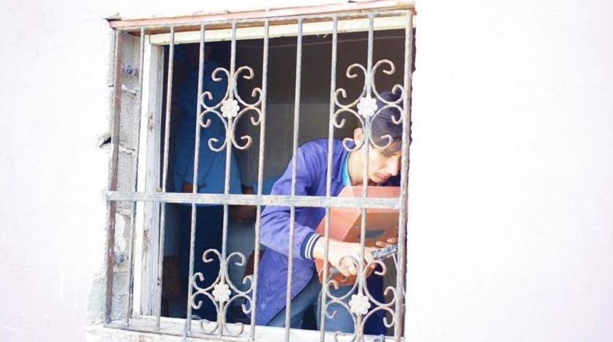 Meslek Lisesi &Ouml;ğrencileri Ailelerle Buluşuyor