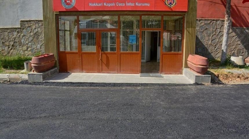 Hakkari Kapalı Ceza İnfaz Kurumu Alanı Asfaltlandı