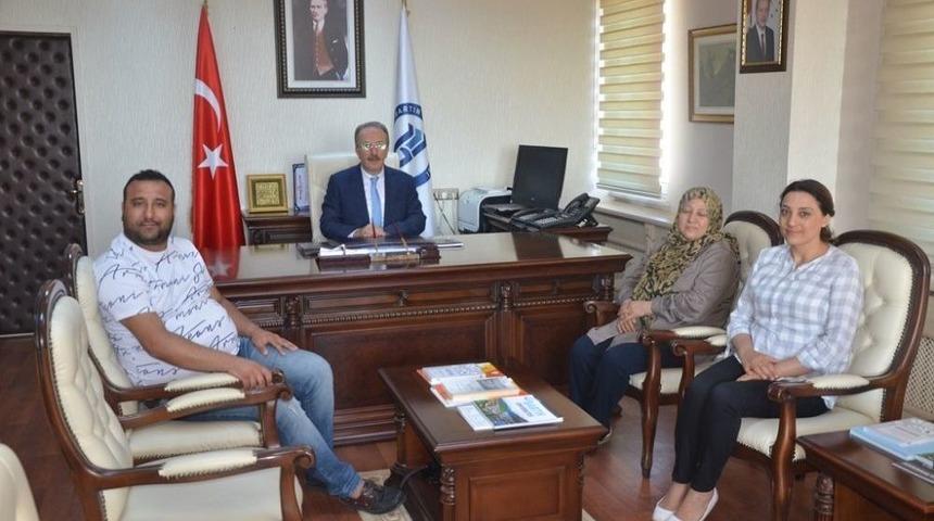 Demokrasi Gazisi Rekt&ouml;r Uzun&rsquo;a O Geceyi Anlattı