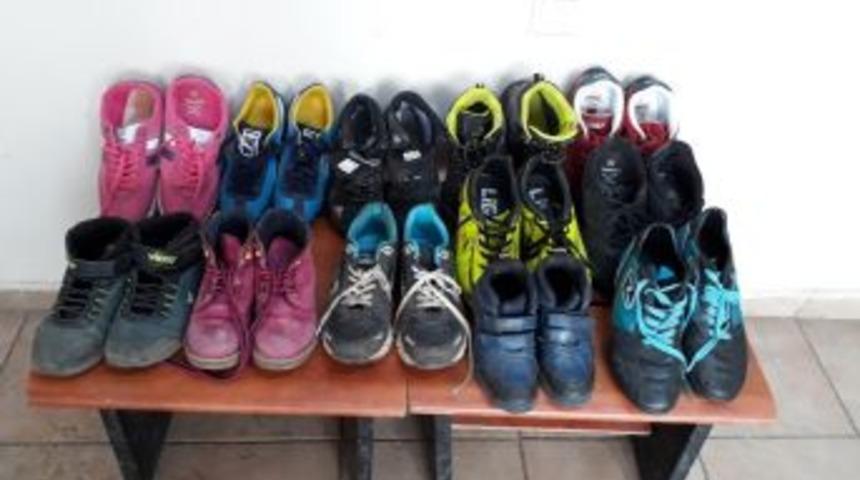 Ayakkabı Hırsızları Yakalandı