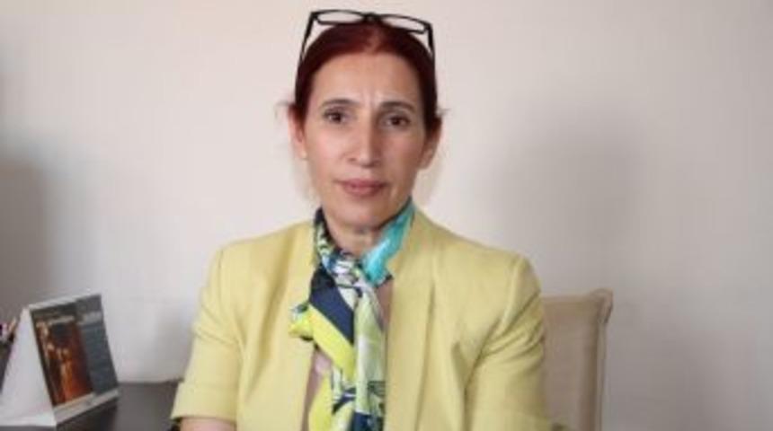 İl M&uuml;d&uuml;r&uuml; Burcu, Uşak Basınını Ziyaret Etti