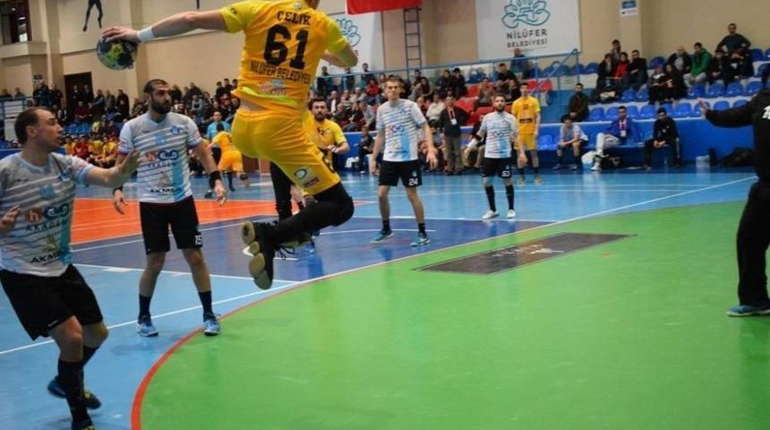 Nilüfer Rahat Kazandı