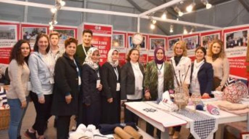Tuzla Belediyesi Gönül Elleri Çarşısı, Boat Show’a Sosyal Sorumluluk Projesiyle Katıldı