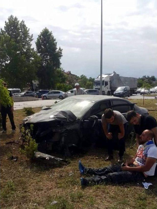 Samsun’da Trafik Kazası: 2 Yaralı