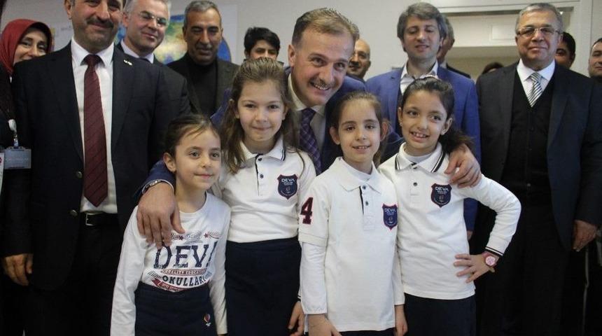 Deva Okulu 2. Kez Bilim Fuarına Ev Sahipliği Yaptı