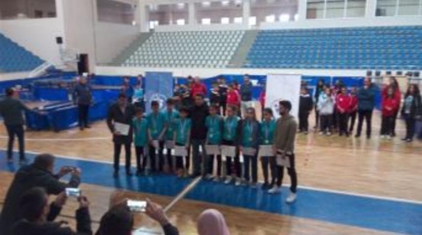 Malatya, Analig&rsquo;de Kızlarda Ve Erkeklerde 1. Oldu