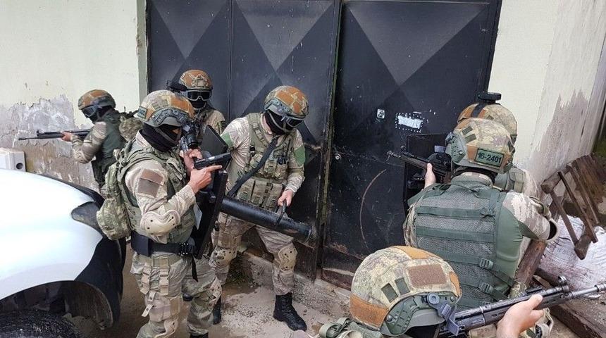 Zehir Tacirlerine J&ouml;h&rsquo;ten Nefes Kesen Operasyon: 59 G&ouml;zaltı