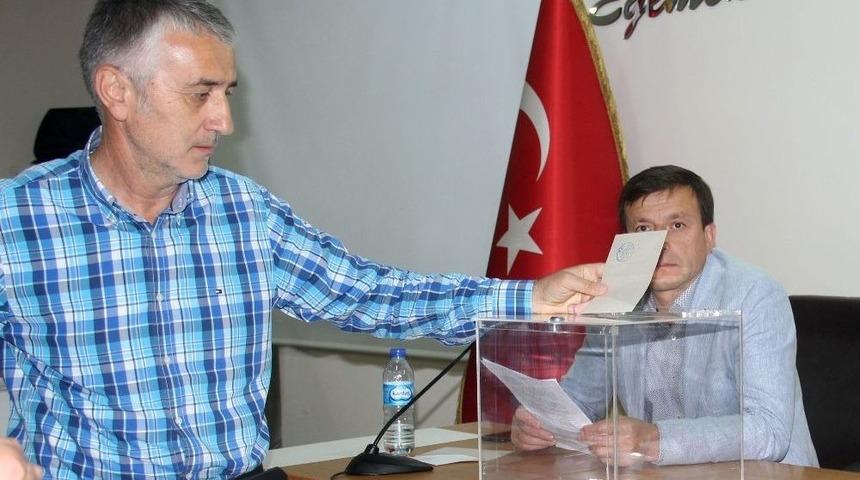 Giresun İl Genel Meclisi&rsquo;nde Yeni Başkan Se&ccedil;ildi