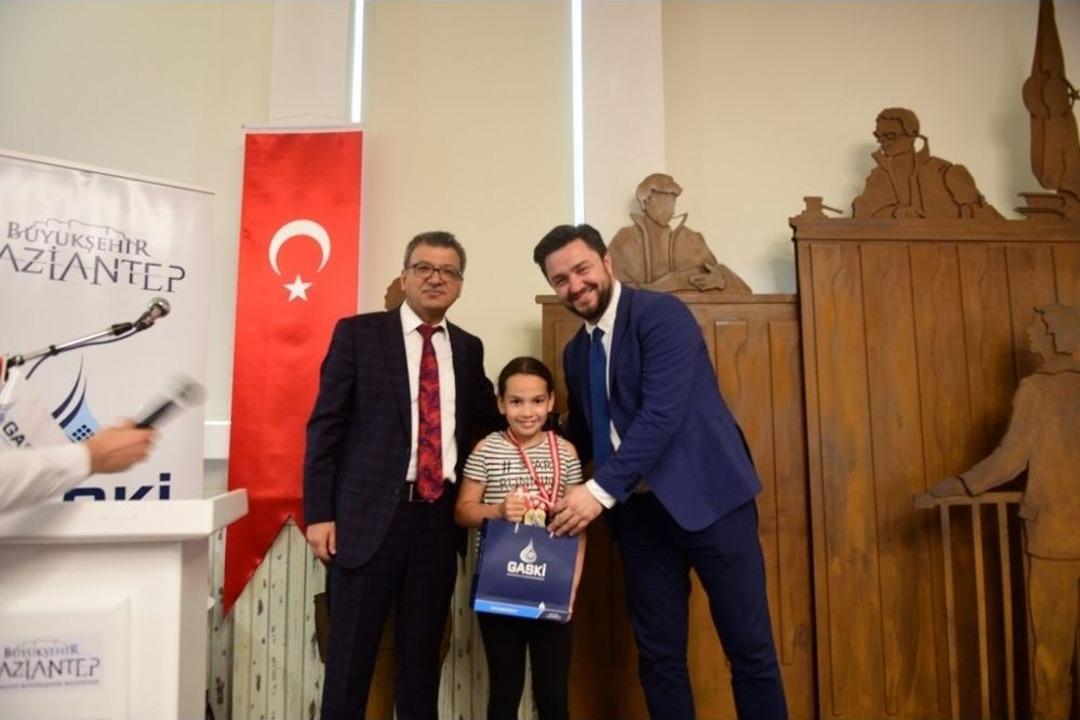 Gaski &Ccedil;ocukları &Ouml;d&uuml;llendirdi