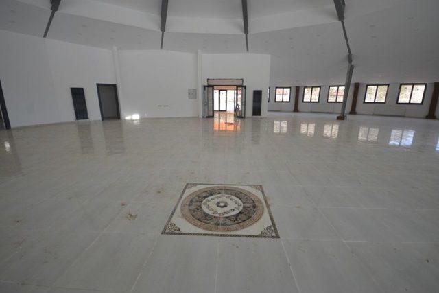 Paşabah&ccedil;e Mesire Alanı&rsquo;na Yeni Sosyal Tesis Yapıldı 2