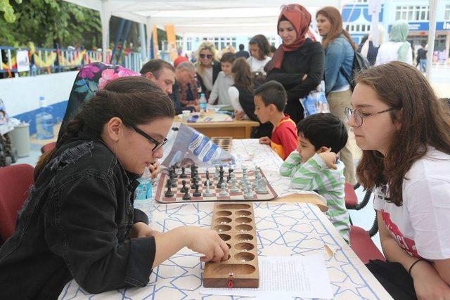 İhlas Koleji’nde Bahar Şenliği Devam Ediyor