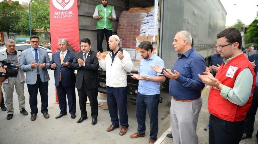 Balıkesir&rsquo;den Afrin Ve Doğu Guta&rsquo;ya İnsani Yardım Tır&rsquo;ları Yola &Ccedil;ıktı