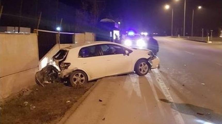 Eskişehir&rsquo;de Trafik Kazası; 3 Yaralı