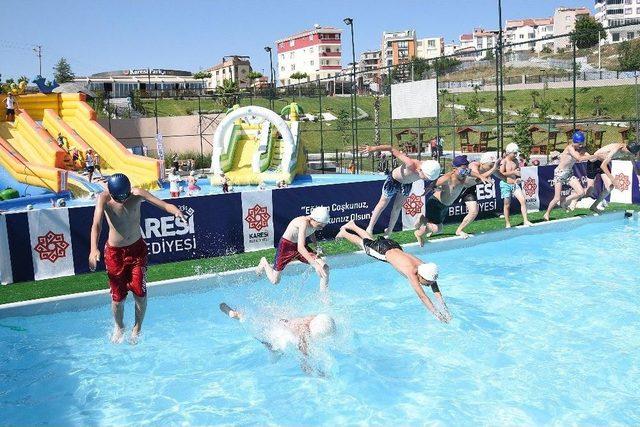 Karesi’de Çocuklara Aqua Park Keyfi