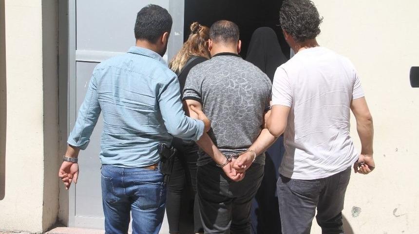 Elazığ&rsquo;da 17 Yıl &Ouml;nce İşlenen Cinayete 3 Tutuklama