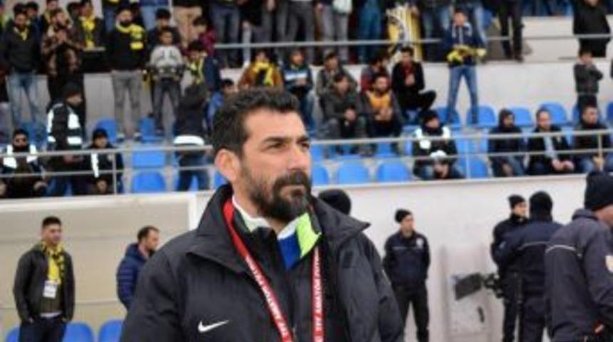 Ağrı 1970 Spor Teknik Direkt&ouml;r&uuml; Kalafatoğlu Basın A&ccedil;ıklaması Yaptı