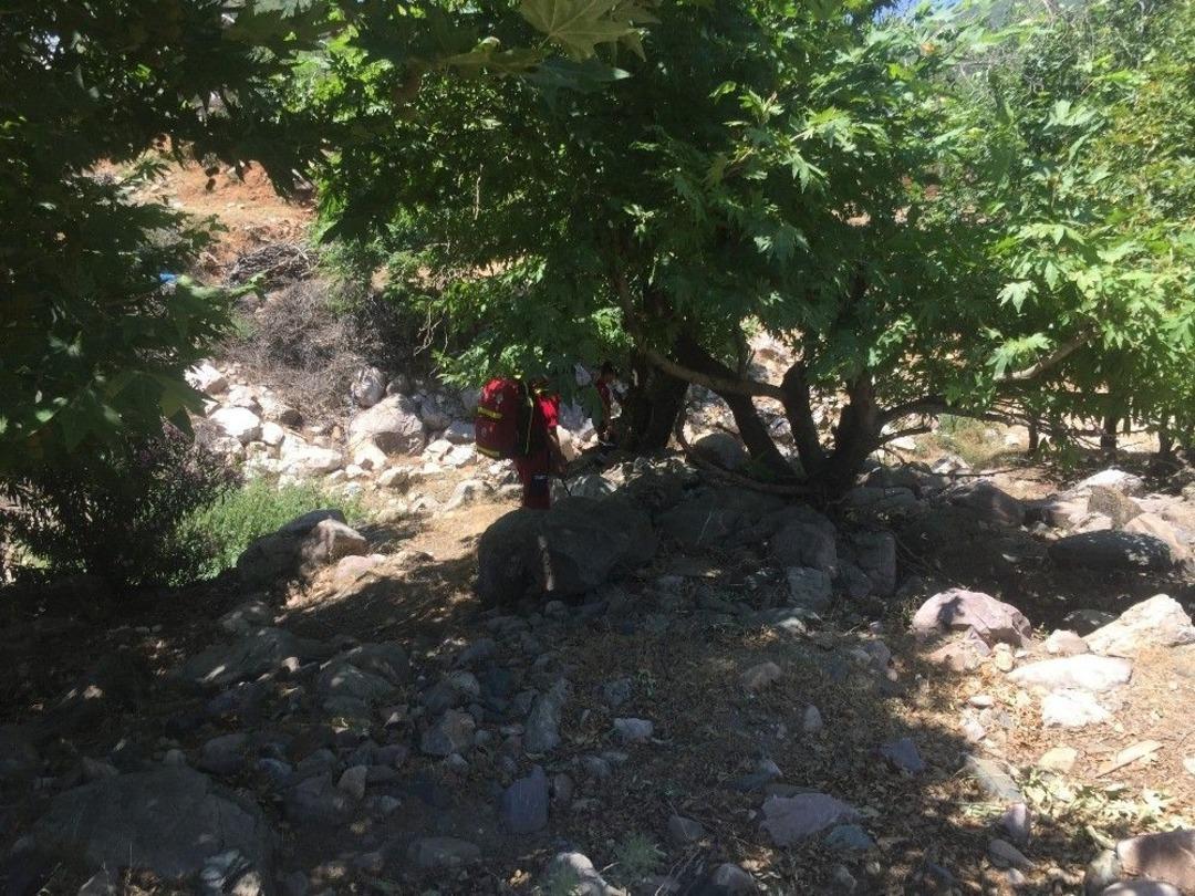 Hatay&rsquo;da Kaybolan Ufuk Tatar&rsquo;ı Arama &Ccedil;alışmaları S&uuml;r&uuml;yor