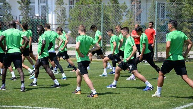 Atiker Konyaspor Bolu’ya Gitti