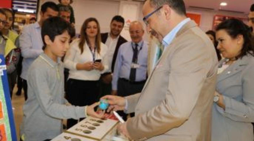 Siirt&rsquo;te Bilim Ve Spor Fuarı A&ccedil;ıldı