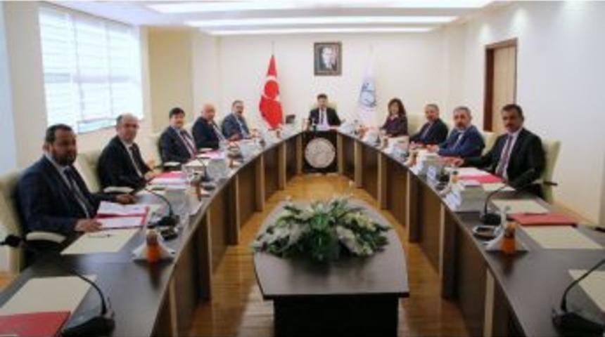 Rekt&ouml;rlerin Zeytin Dalı Harekatı&rsquo;na Destek