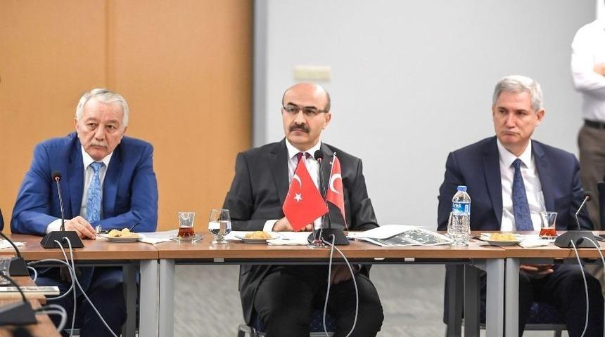 Adana&rsquo;da 15 Temmuz&rsquo;da Yapılacak Etkinlikler G&ouml;r&uuml;ş&uuml;ld&uuml;