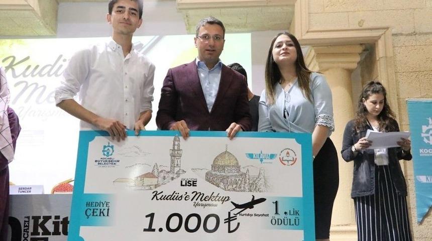 Yazdıkları Mektuplar İle Kud&uuml;s Yolcusu Oldular