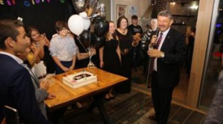 Akın, "yolunuz A&ccedil;ık Olsun"