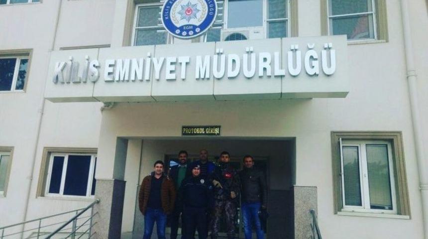 &Ouml;ğretmen Ve &Ouml;ğrenciler Mehmet&ccedil;iğe Destek İ&ccedil;in Kilis&rsquo;e, Gitti
