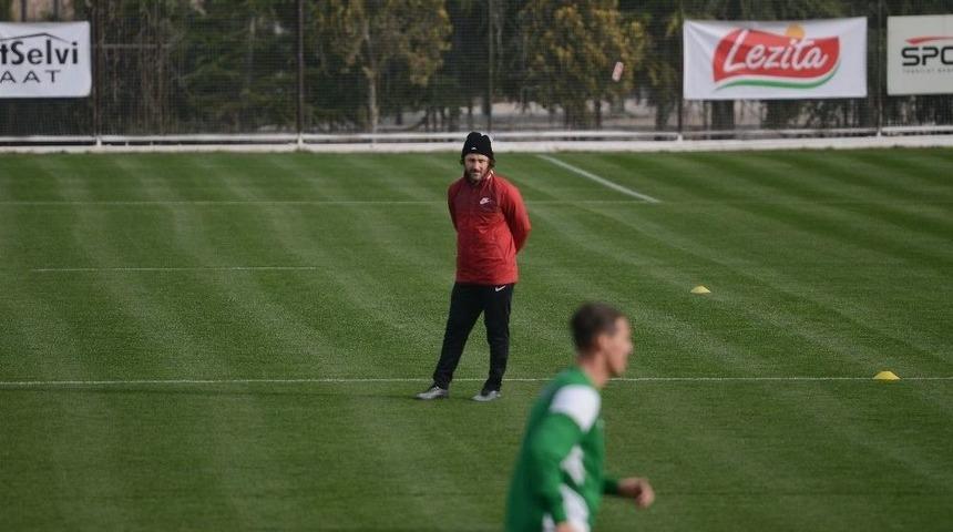 Denizlispor&rsquo;da &Uuml;mraniyespor Hazırlıkları S&uuml;r&uuml;yor
