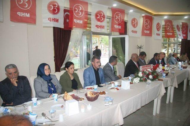 Mhp Aday Adayı Alpdağ Partilileri İle Bir Araya Geldi