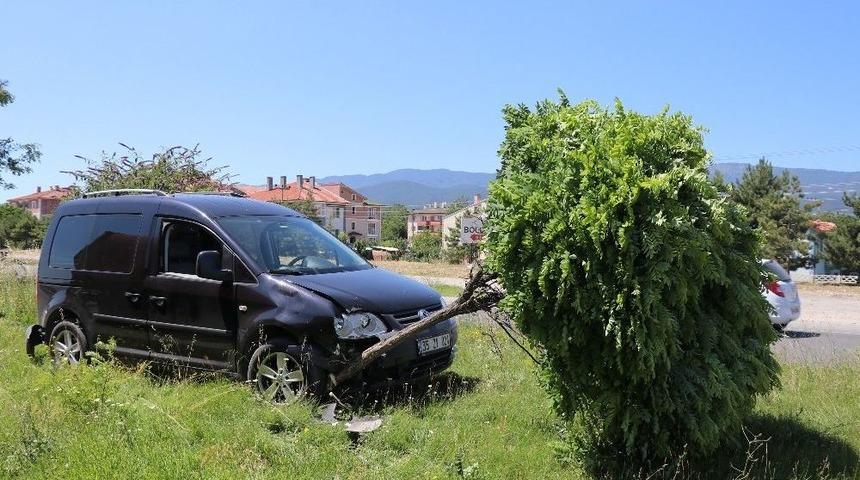 Bolu&rsquo;da Trafik Kazası: 3 Yaralı