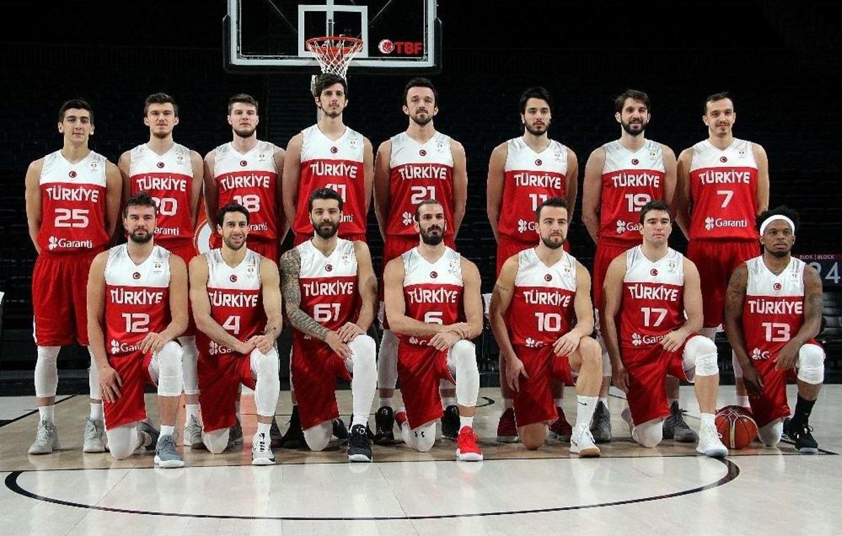 A Milli Erkek Basketbol Takım&rsquo;ı Basınla Buluştu