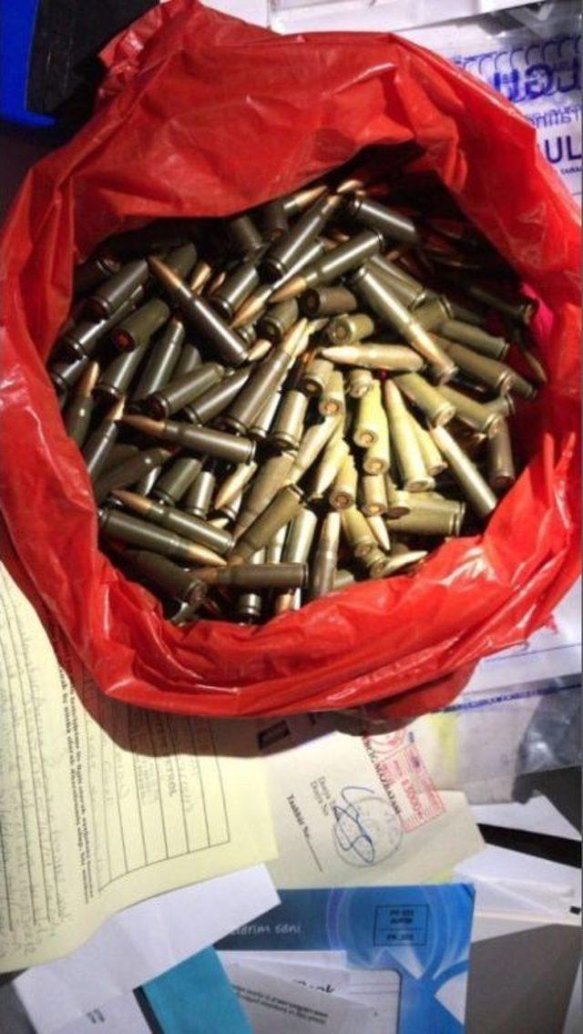 Adıyaman&rsquo;da Silah Ka&ccedil;ak&ccedil;ılarına Operasyon 2