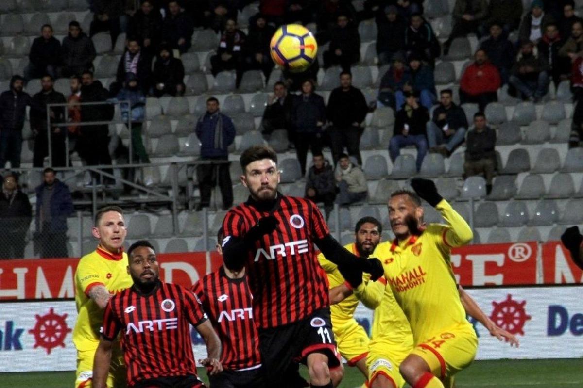 Spor Toto S&uuml;per Lig: Gen&ccedil;lerbirliği: 3 - G&ouml;ztepe: (ma&ccedil; Sonucu)