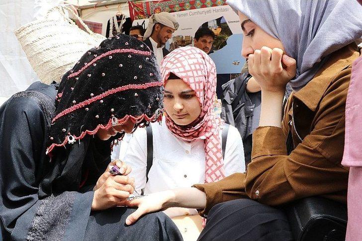 Kbü’de 55 Farklı Ülkenin Öğrencileri Kendi Kültürlerini Tanıttı G4