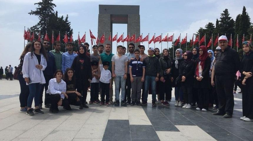 Vakıf &Uuml;yelerine &Ccedil;anakkale Gezisi